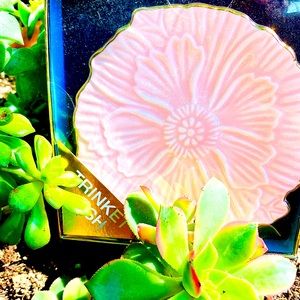 NWT Pink & Gold Floral Trinket Dish